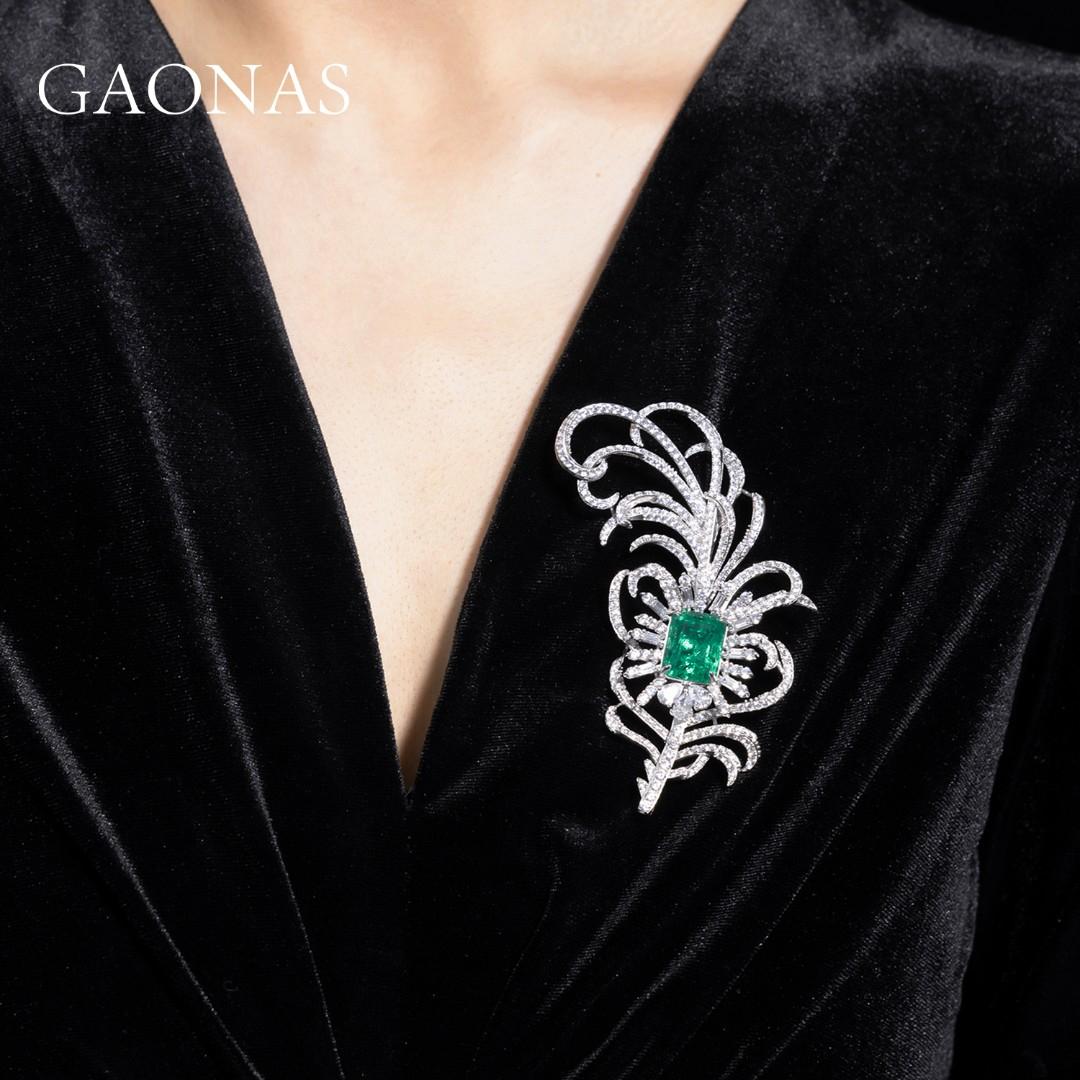 GAONAS Emerald brooch Cubic Zirconia S925 Silver Artificial woman unisex fashion luxurious jewelry Green rich creative gifts 2025 NEW GZ114600