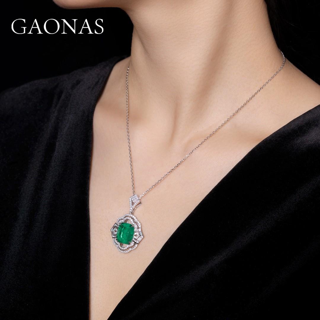 GAONAS Emerald necklace Cubic Zirconia S925 Silver Artificial woman unisex fashion luxurious jewelry Green rich creative gifts 2025 NEW GX122566
