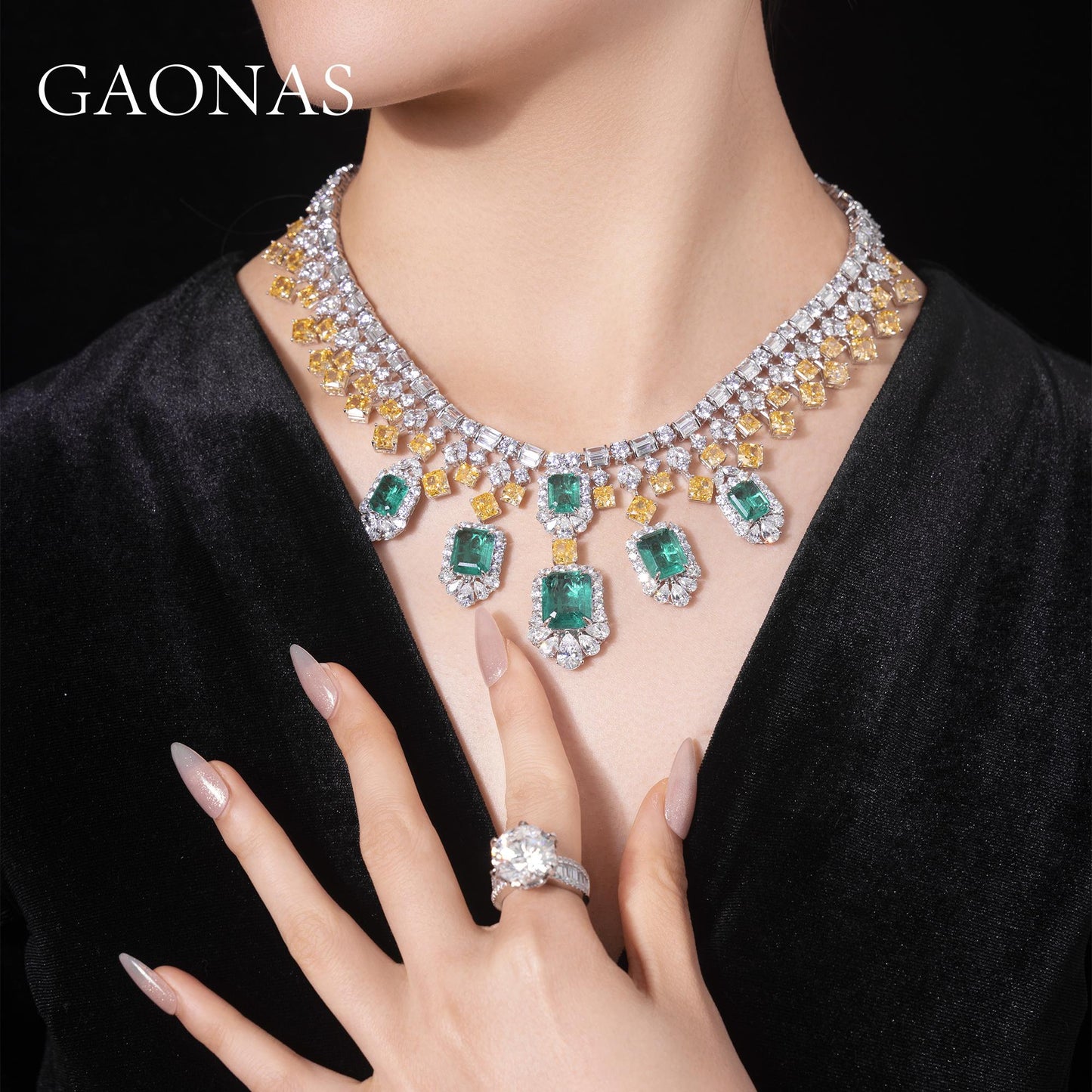 GAONAS Emerald necklace Cubic Zirconia S925 Silver Artificial woman unisex fashion luxurious jewelry Green rich creative gifts 2025 NEW 10268XG